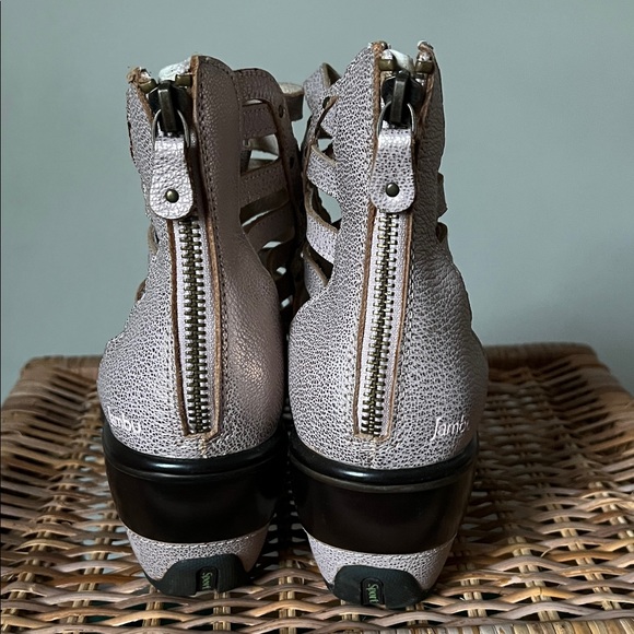 Jambu strappy sandals - Picture 5 of 12